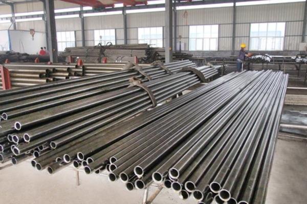我厂专业生产各种精密钢管 优质机械建筑零件用精密管 各种钢.